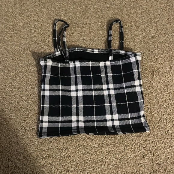 girls top - Picture 2 of 3